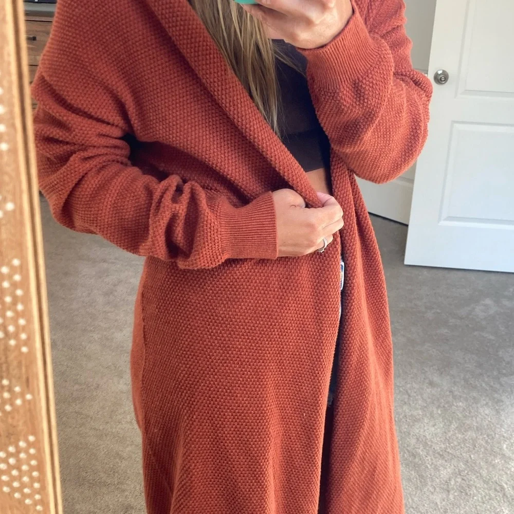 Free people beach, rust cardigan - Picture 6 of 7